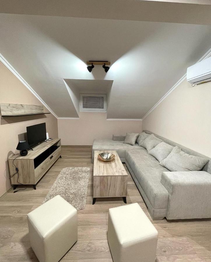 Vivko Apartments Veliko Gradište エクステリア 写真