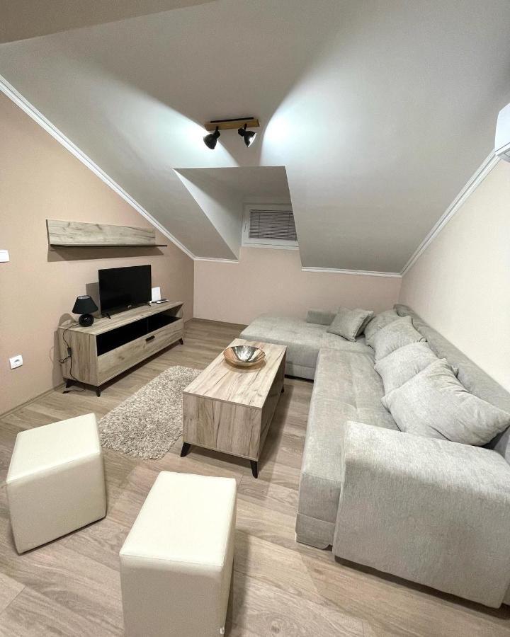Vivko Apartments Veliko Gradište エクステリア 写真