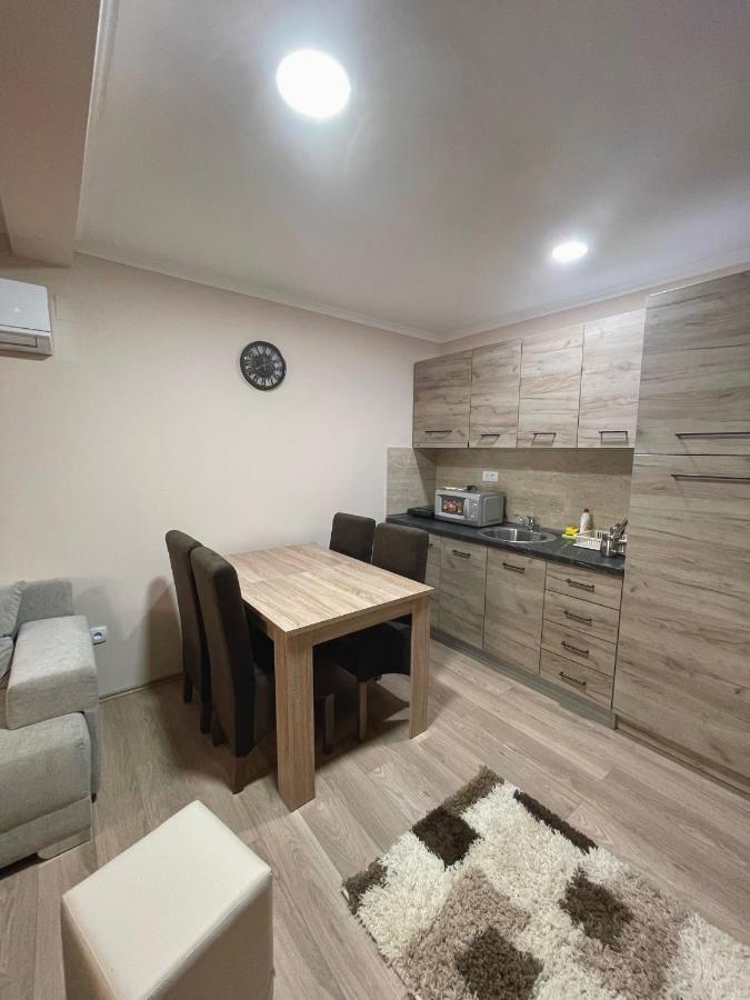 Vivko Apartments Veliko Gradište エクステリア 写真